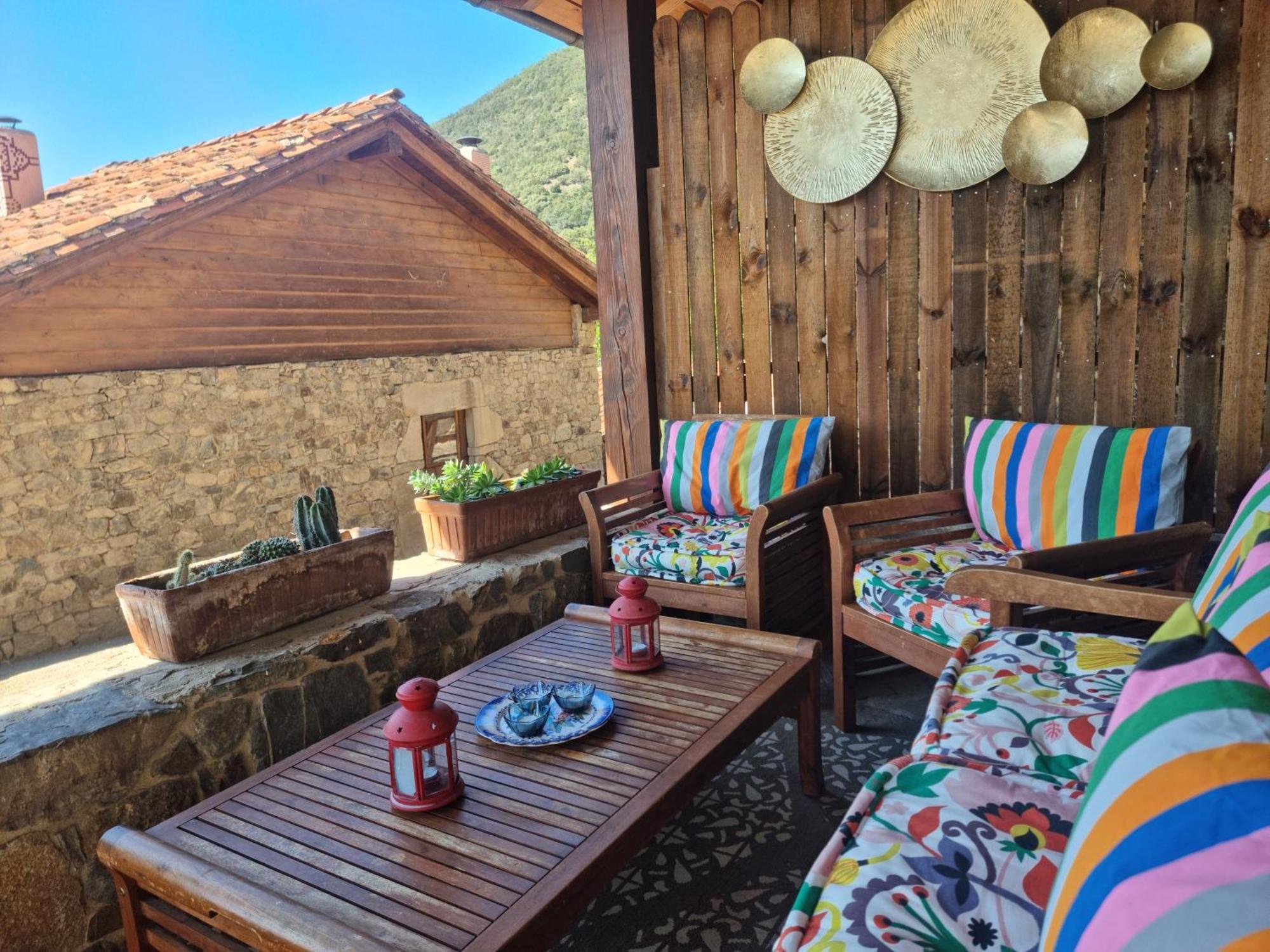 La Casa De Las Chimeneas Tudes Eksteriør billede